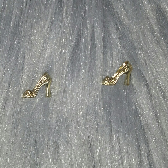 Jewelry - Gold Heel Stud Earrings